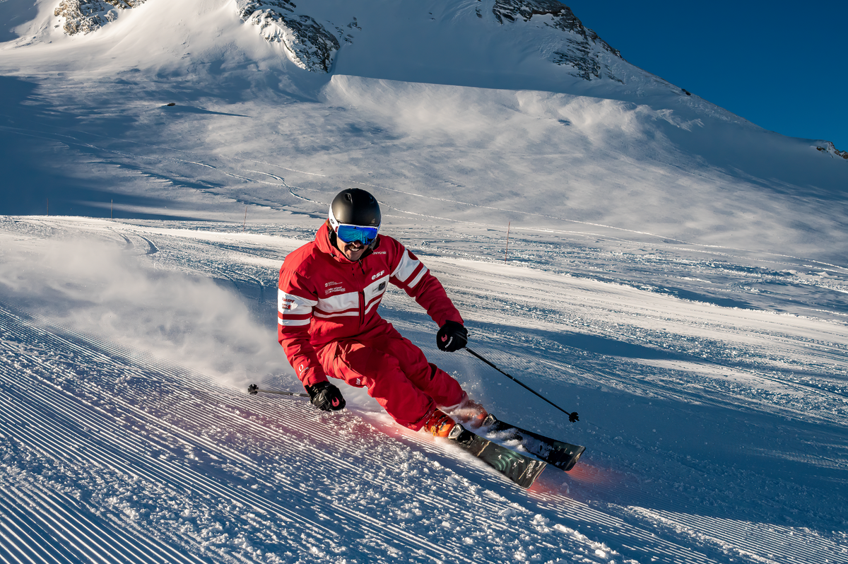 The ultimate ski goggle buying guide: How to choose the perfect pair for mountain adventures