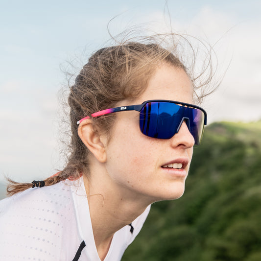 Julbo FREQUENCY Sunglasses J5673426 in Purple - Pink with a REACTIV 1-3 High Contrast Lens